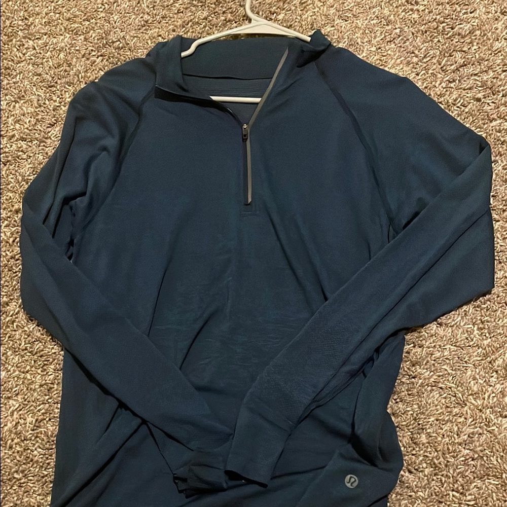 Lululemon Quarter Zip
Navy